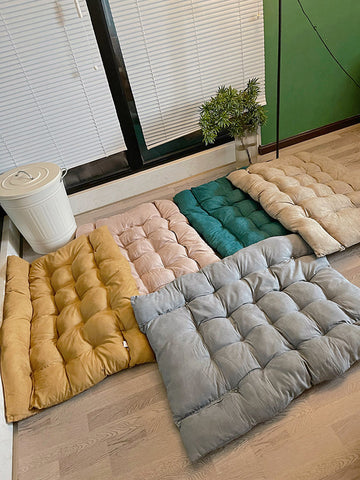 Fluffy Dog Beds - Comfortable Sleeping Beds