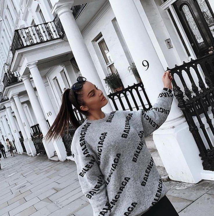 Balenciaga Round Neck Sweater Pullover-3