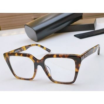 Balenciaga Popular Womens Mens Fashion Shades Eyeglasses Glasses Sunglasses 062932-9