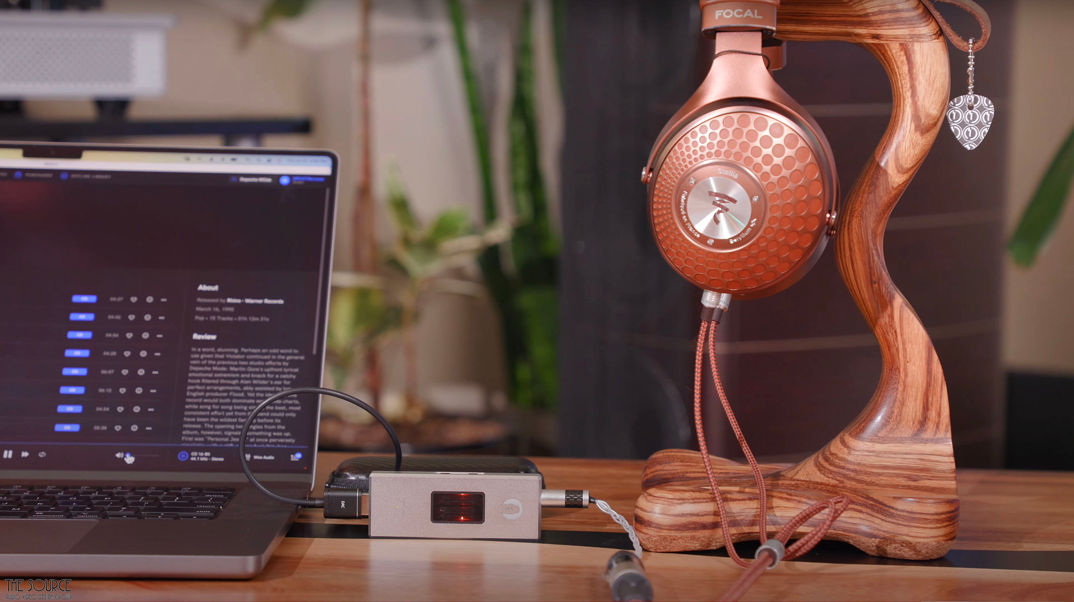 Woo Audio TUBE Mini paired with Focal Stellia Headphones