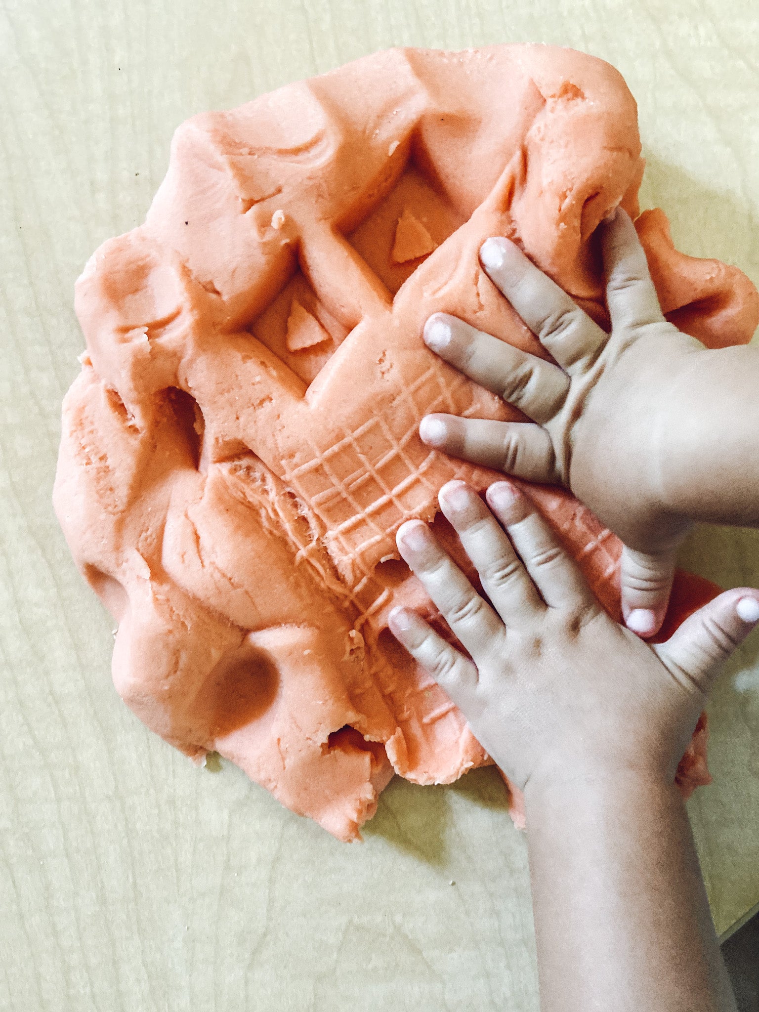 Easy Homemade Play Dough Recipe--Non-Toxic – Petunia's Pasture