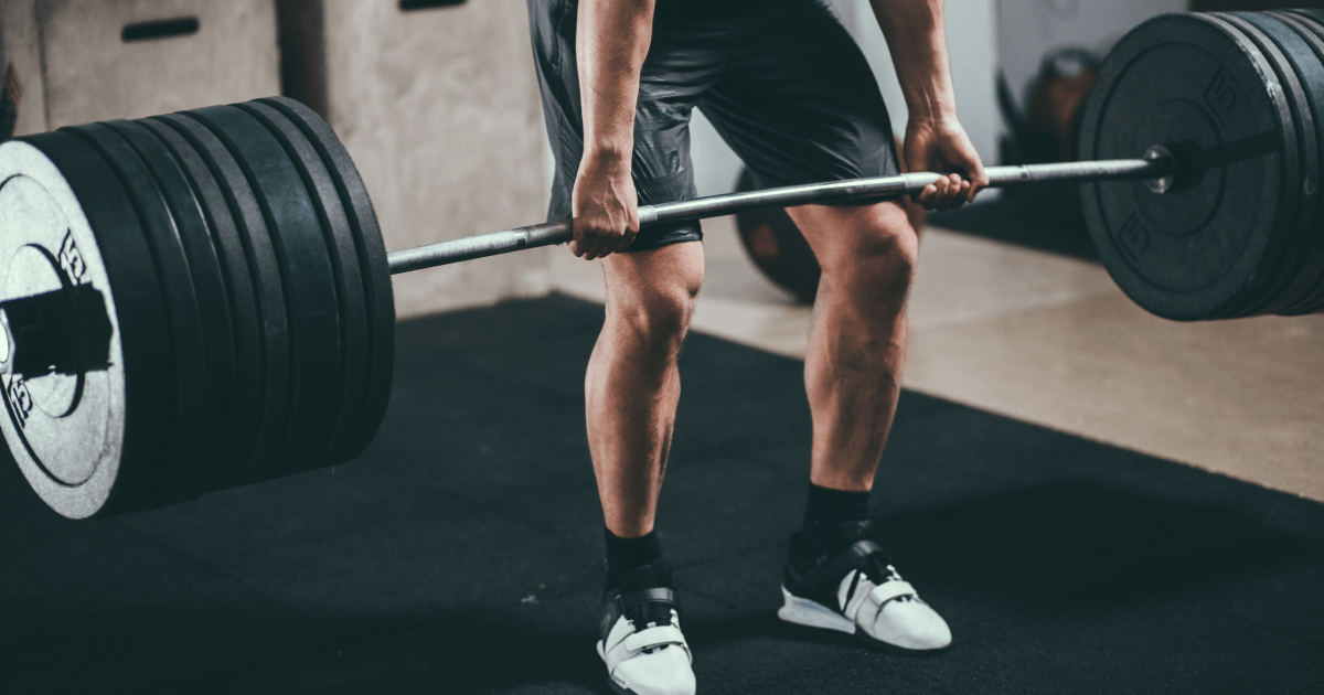 A man deadlifting | Ultimate Nutrition