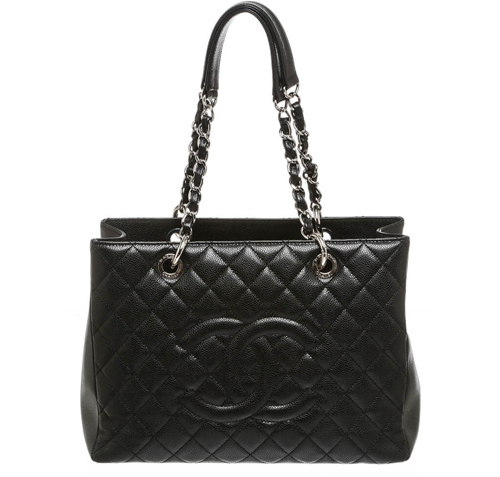 chanel black quilted caviar bag