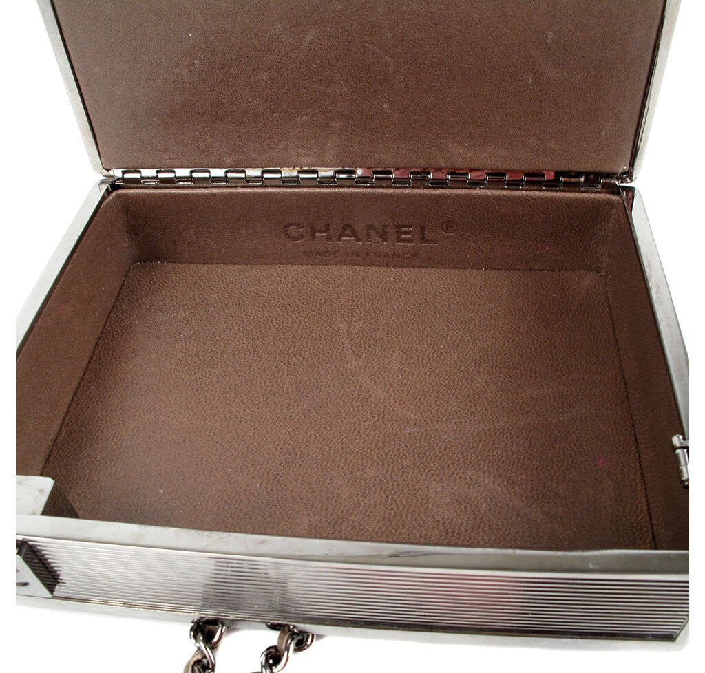 chanel clutch bags