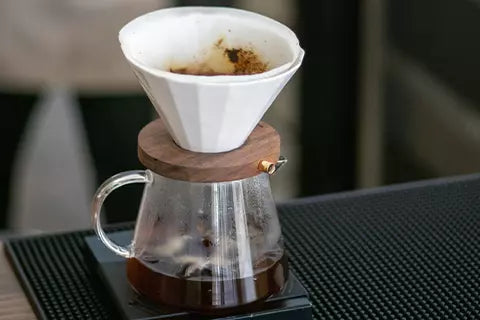 V60 İLE FİLTRE KAHVE NASIL YAPILIR?