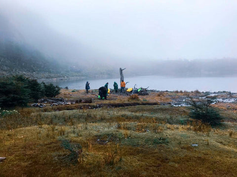 Laguna El Salto, Dientes de Navarino