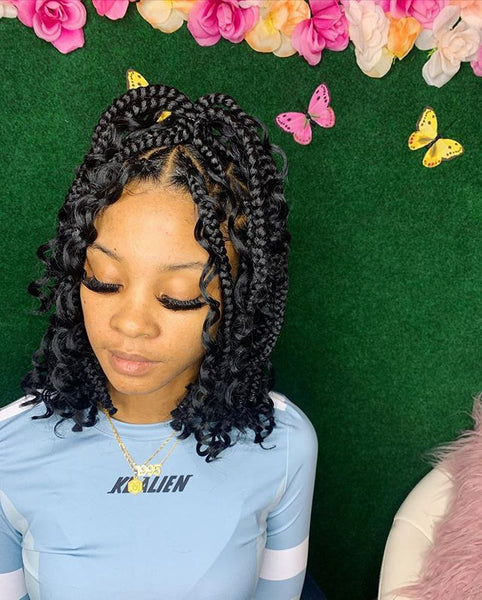 LARGE KNOTLESS BOX BRAIDS WITH CURLY ENDS
