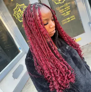 burgundy bohemian knotless braids