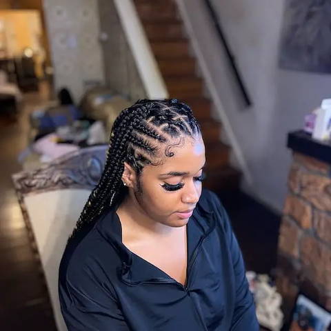 criss cross knotless braids with feed-in braids