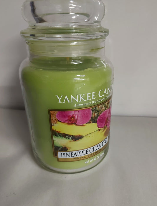 Deal- Yankee candle MEDIUM Covered jar- French Vanilla- price cut!! –  Shoppedeals