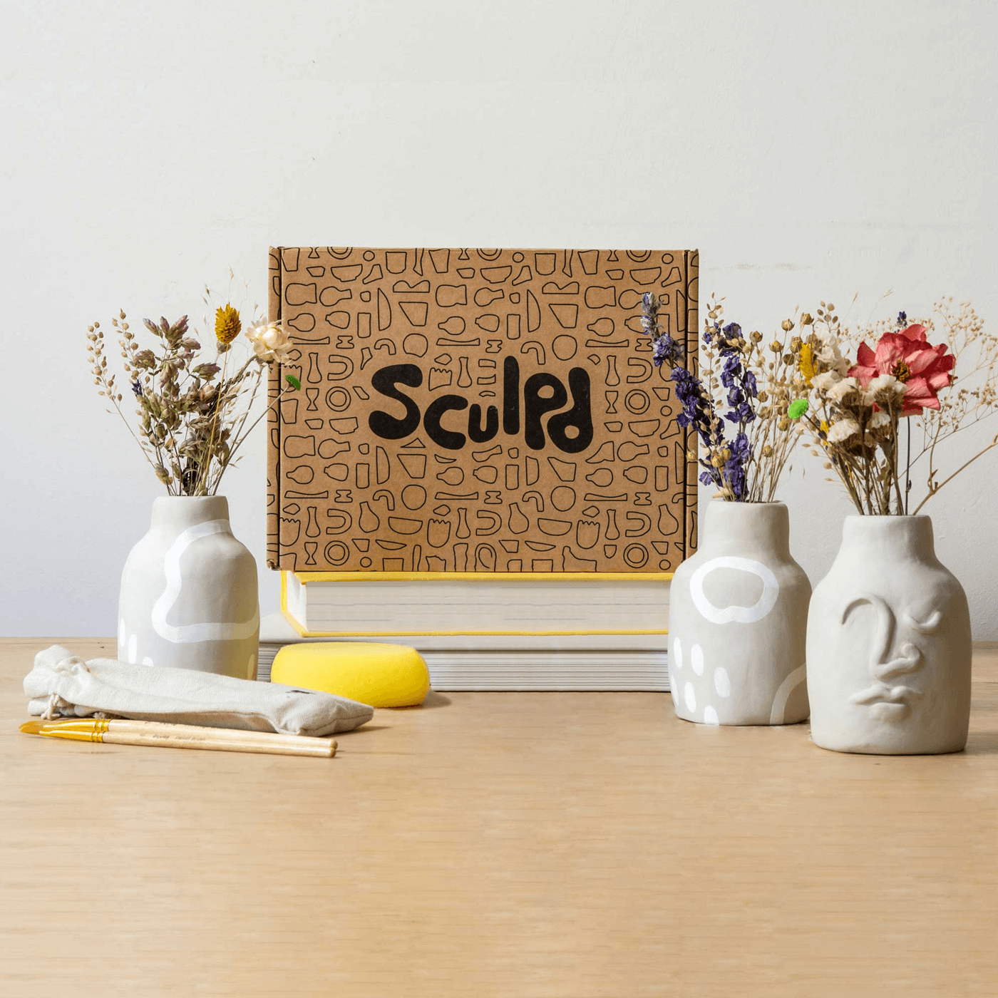 Sculpd Small Abstract Painting Kit - 30x40cm Canvas (Pastel)