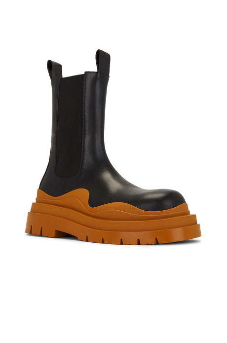 Pre-Fall 2020 BV Tire Chelsea Boots, Authentic & Vintage