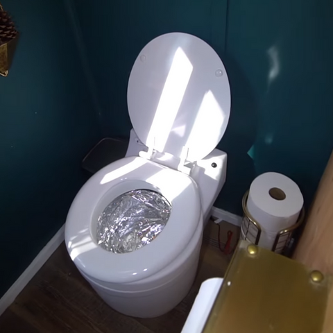 Laveo Dry Flush Toilet - Tiny House