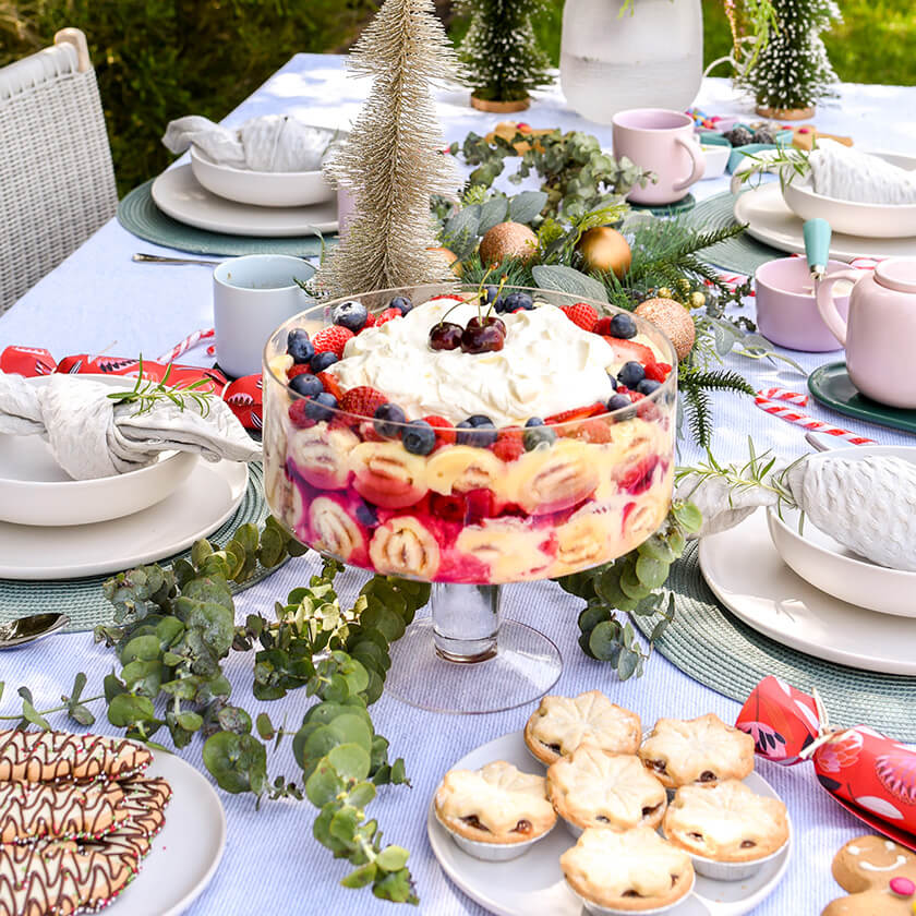 Lisa Holmen created the Christmas dessert tablescape of dreams using salt&pepper homewares