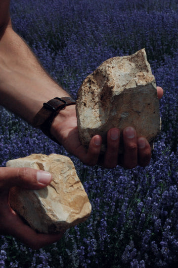 Каменисти варовикови почви, подходящи за отглеждане на лавандула
