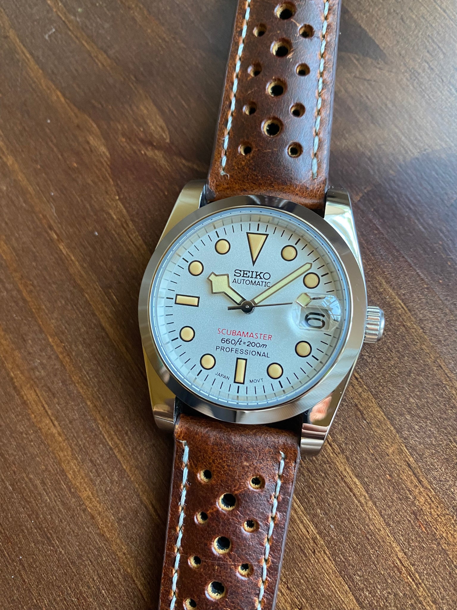 Light Explorer Seiko Mod – Tropic Timeworks