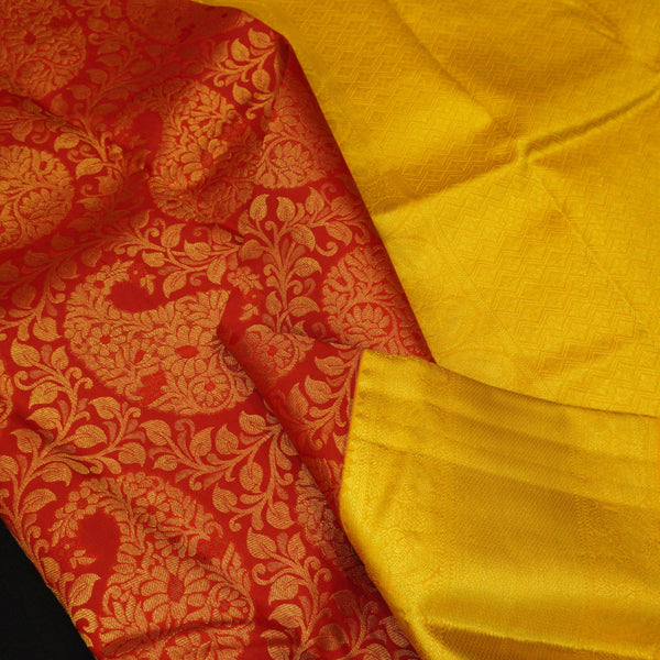 Chilli red Kanchipuram silk saree at kanjivaramsilks.com | Bridal silk saree,  Silk sarees, Saree