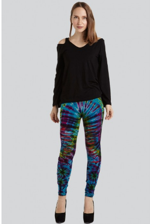 Kathmandu Imports - Tie Dye Spandex Capri Leggings – Penny Lane Gifts