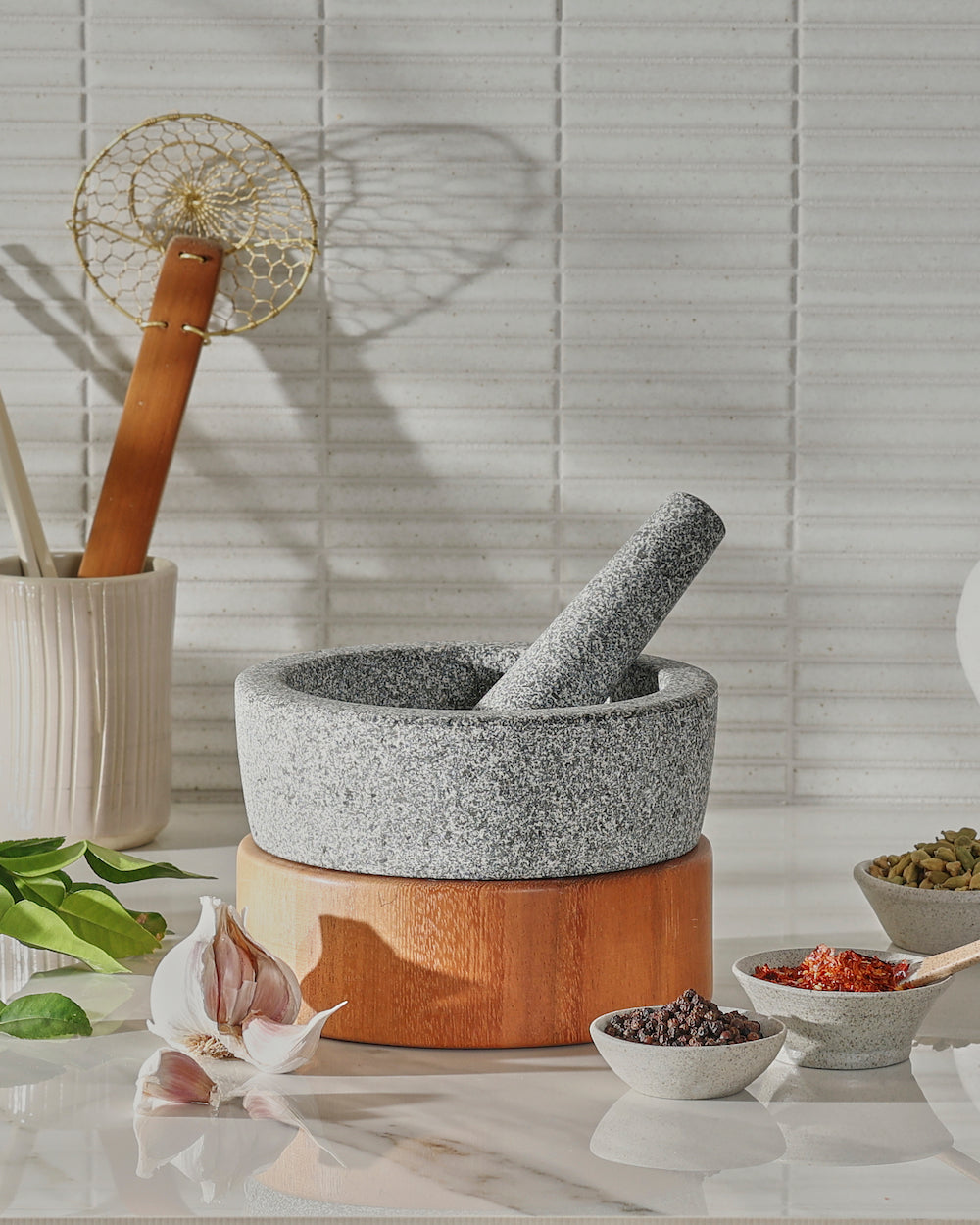 https://cdn.shopify.com/s/files/1/0595/1547/0015/products/10009MKMORTARANDPESTLE_S4a_d59a7c33-3866-42e7-88a0-21756bf7eae2.jpg?v=1695702389