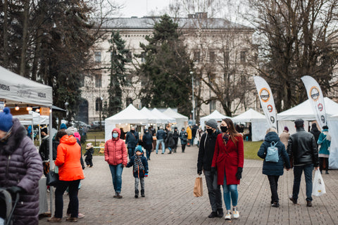 Ziemassvētku adventes tirgus Rīgā