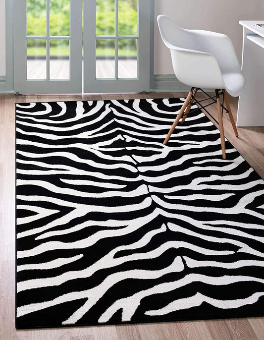  Unique Loom Wildlife Collection Area Rug - Leopard (2' 7 x 10'  Runner, Light Brown/ Black) : Home & Kitchen