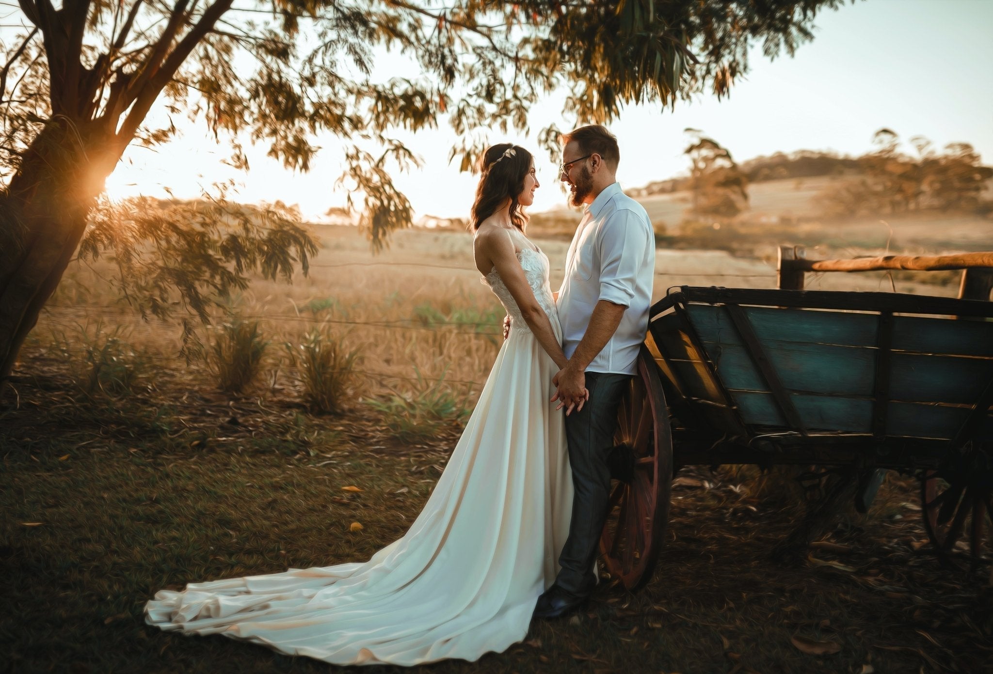 Elegant A Line V Neck Ivory Wedding Dresses With Pockets Open Back