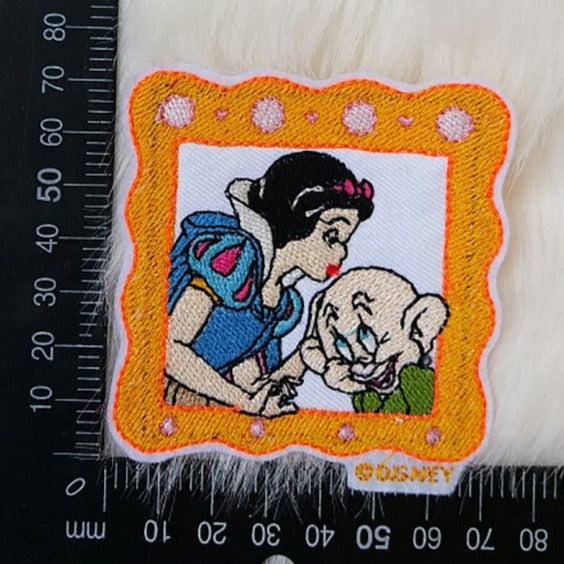 Snow White Kissing Dopey Head Embroidered Patch — Little Patch Co 