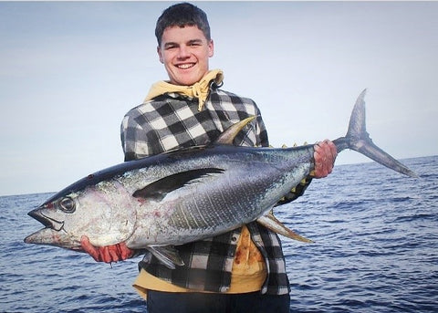 Dom with a nice Yellow-Fin Tuna caught off Tathra.