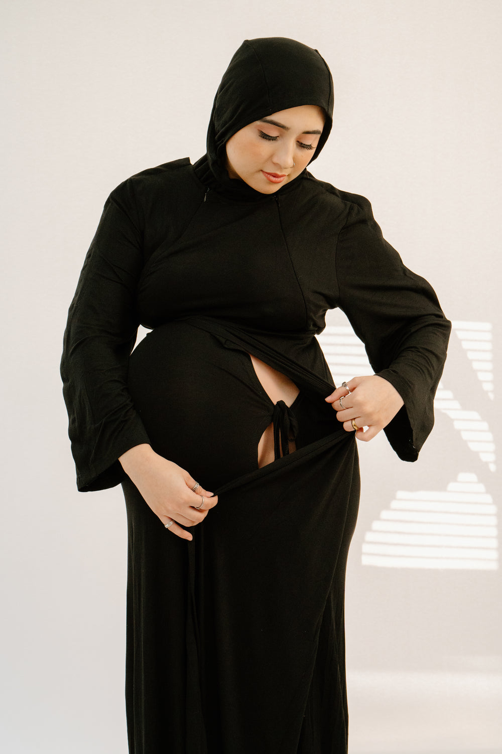 5 Amazing Features of the Lila Laborwear Hijabi-Friendly Labor & Delivery  Gown — CMB Styling