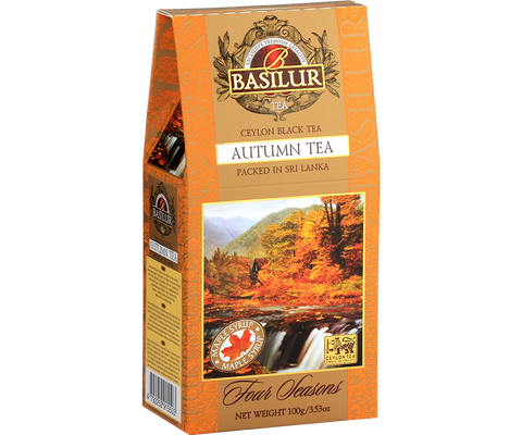 Czarna liściasta herbata Basilur Autumn Tea z syropem klonowym w stożku.