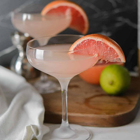 Hemingway; a refreshing drink with grapefruit enriched with delicately floral notes.