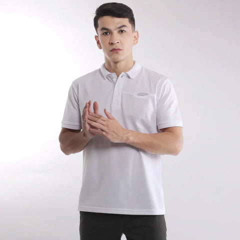 style casual pria dengan polo signature