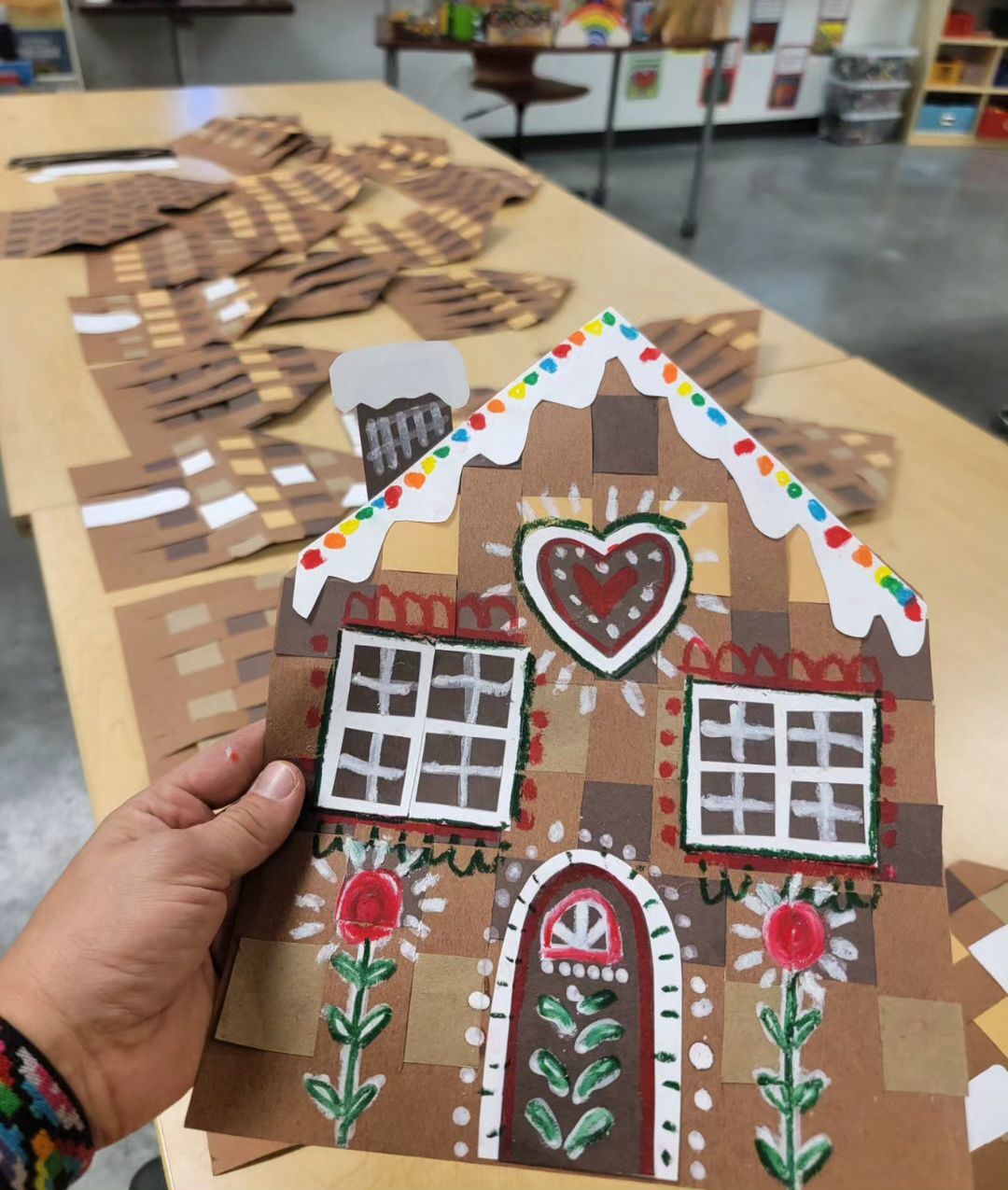 1. @rainbow.heart.artroom colourful gingerbread house paper craft