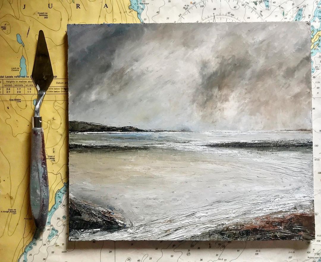 Image: smacdonald_art https://www.instagram.com/p/CHP5lIVFblg/   Playing with the weather in your palette knife paintings is also a fun way to add a whole new look and feel to your art. Think stormy seas like this or foggy clouds or a bright orange sunrise. 