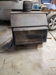 Rohn wood stove