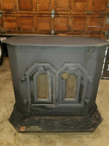 Garrison wood stove