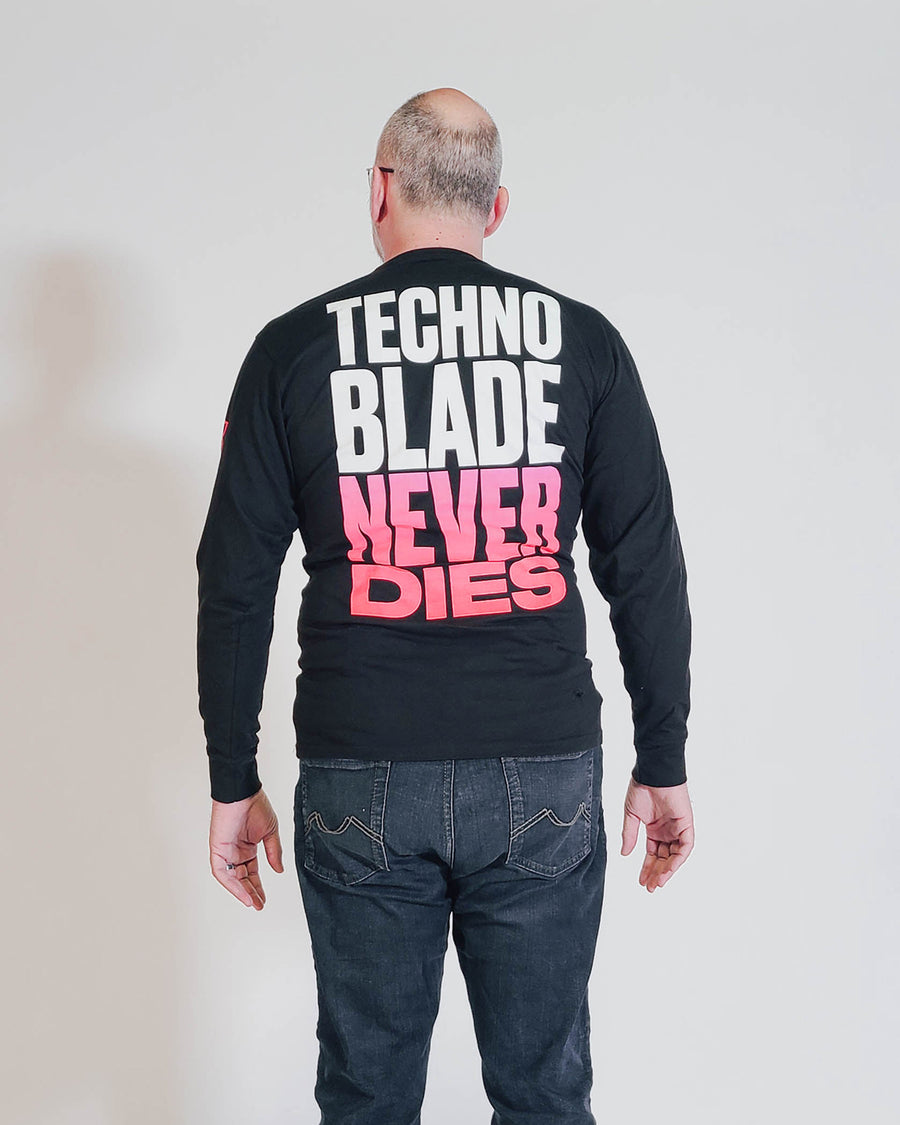 Technoblade Never Dies' Unisex Crewneck Sweatshirt