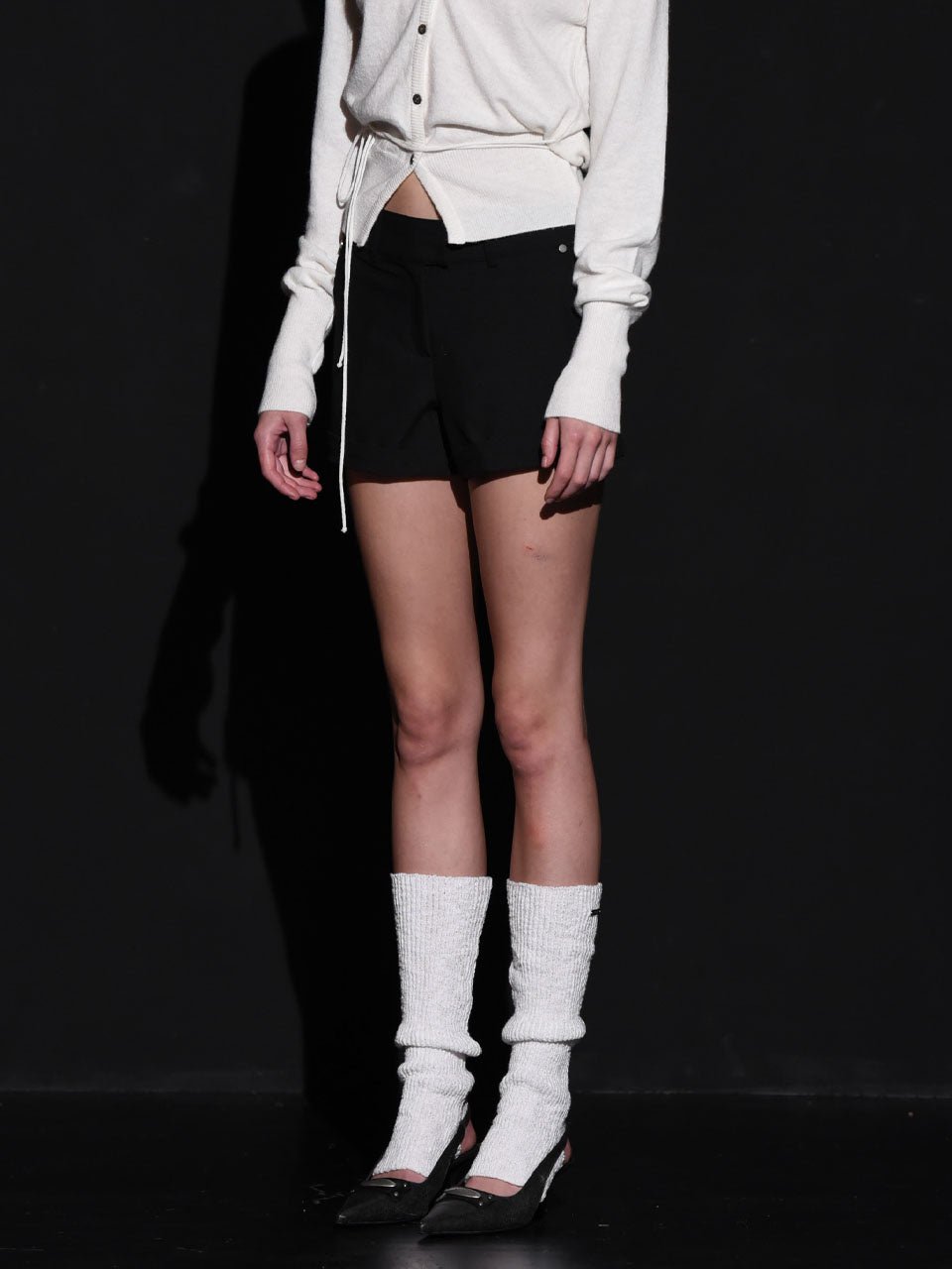 Bohemian Seoul] 2023F/W LOW CARGO LEATHER MINI SKIRT