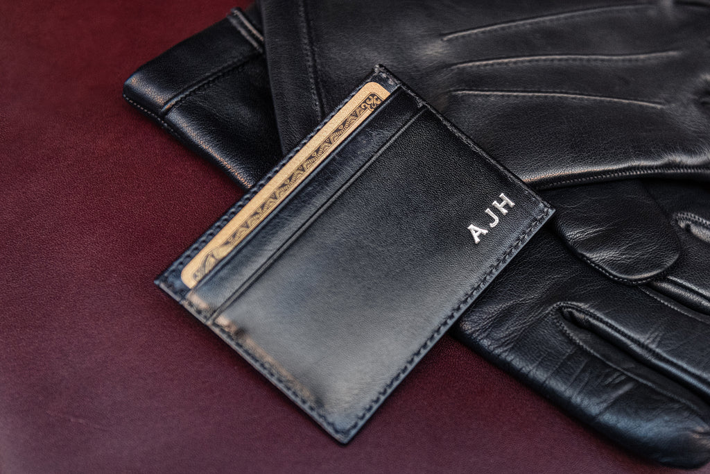 Flat leather card holder