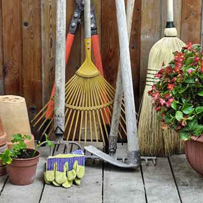 Outillage indispensable pour les travaux de jardinage !