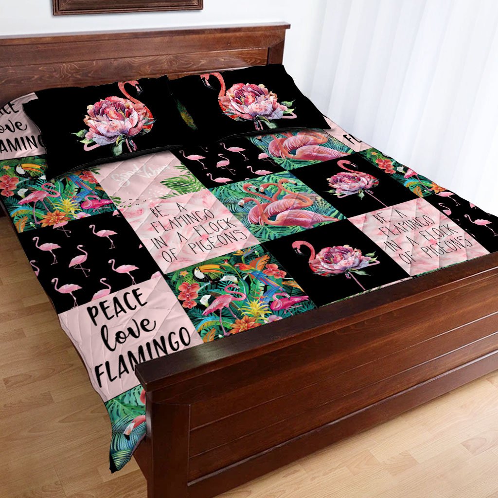 Love Summer - Flamingo Quilt Bed Set