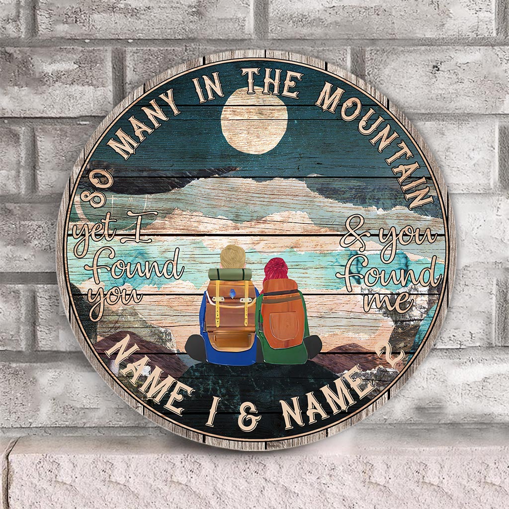 So Many In The Mountain - Hiking Personalized Round Wood Sign