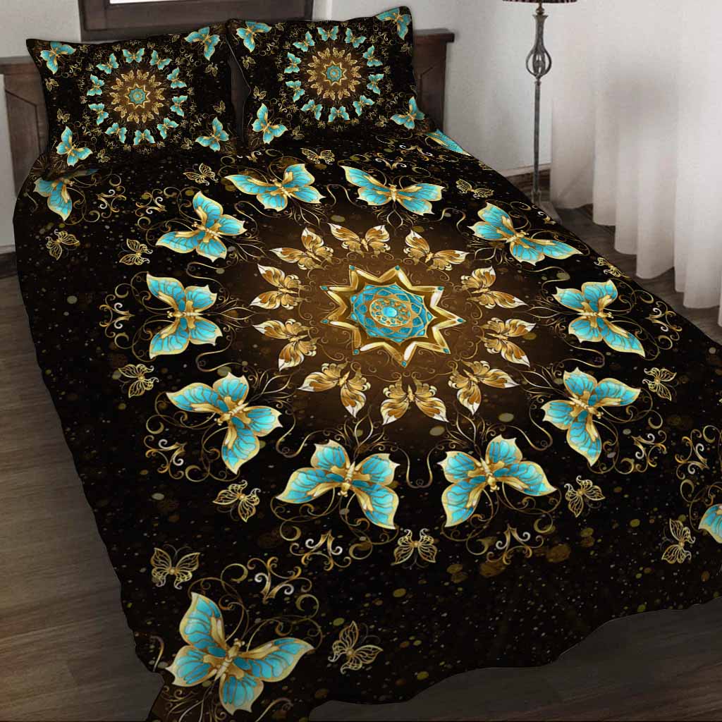 Love Butterfly Quilt Bed Set