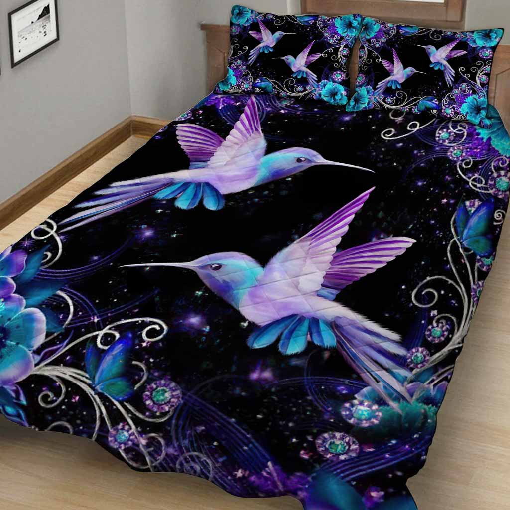 Hummingbird Quilt Bed Set