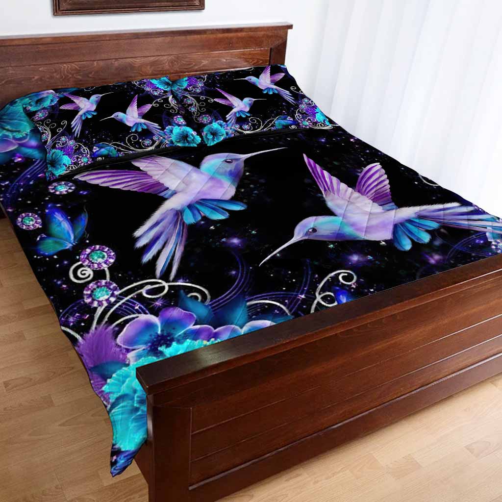 Hummingbird Quilt Bed Set