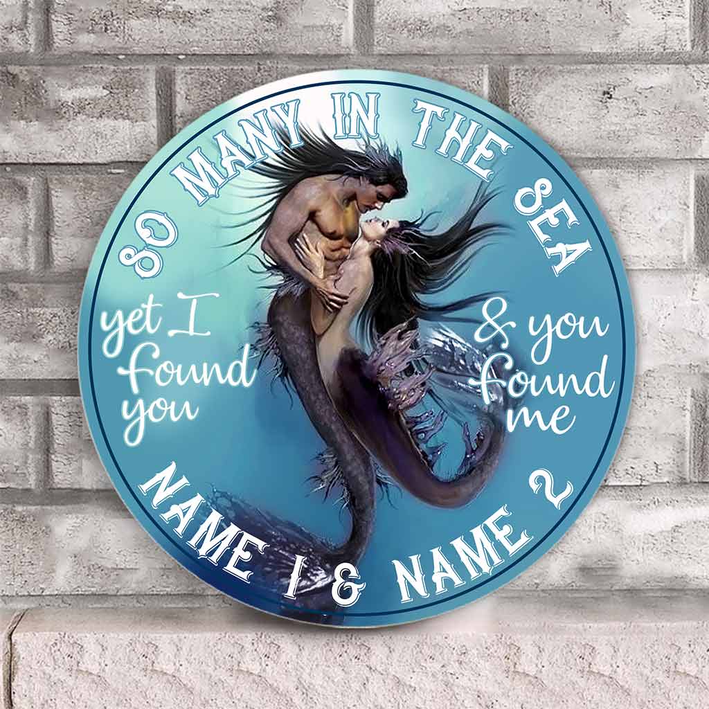 So Many In The Sea - Mermaid Personalized Round Wood Sign