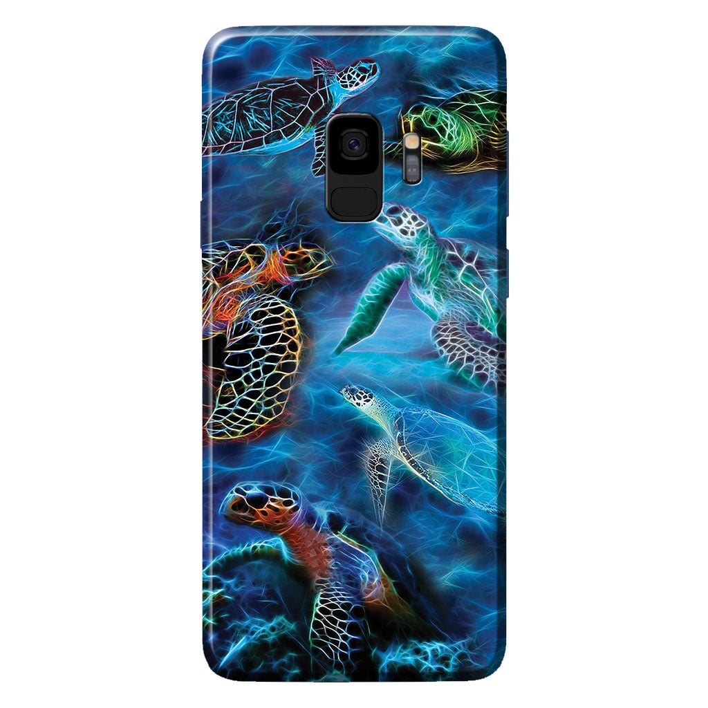 Love Turtles Phone Case