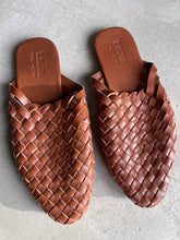Load image into Gallery viewer, The Simple Folk Woven Mule - UK 8
