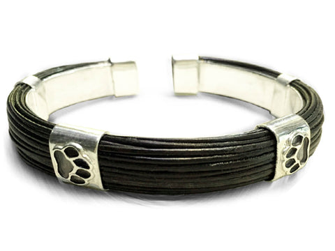 pulsera huella leon con pelo de bufalo con plata