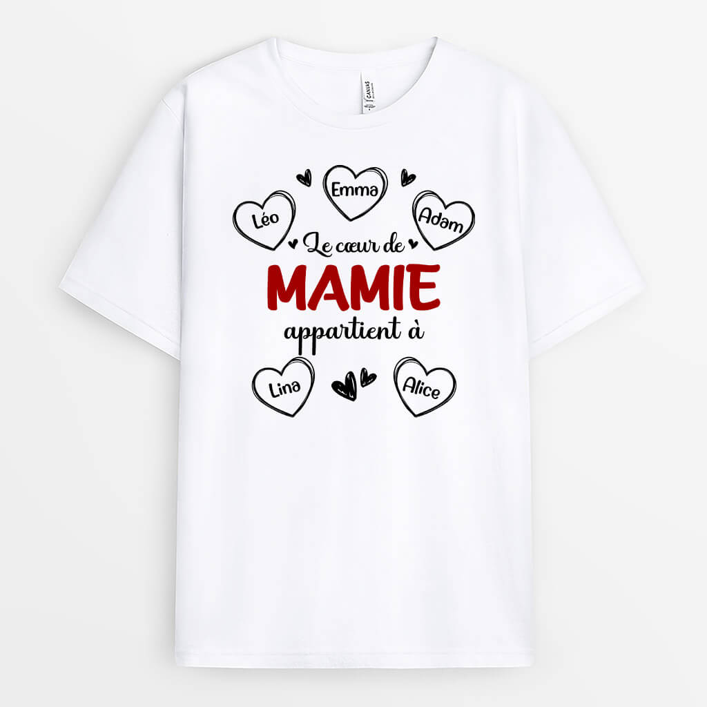 Image of Le Coeur De Mamie Appartient À Version Coeur Rouge - Cadeau Personnalisé | T-shirt pour Femme